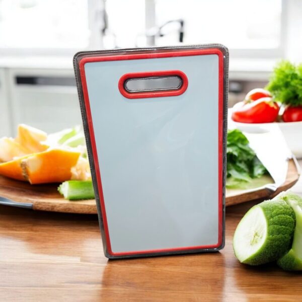 6 IN 1 KITCHEN SET-CUTTING BOARD + 4 PCS KNIFE + KNIFE SHARPENER.