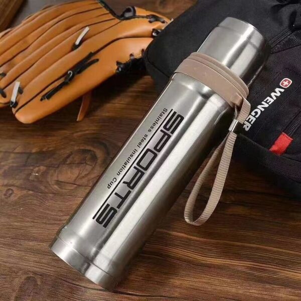 Leakproof Stainless Steel Sports Water Bottle – Hot & Cold Thermos Flask 750ml